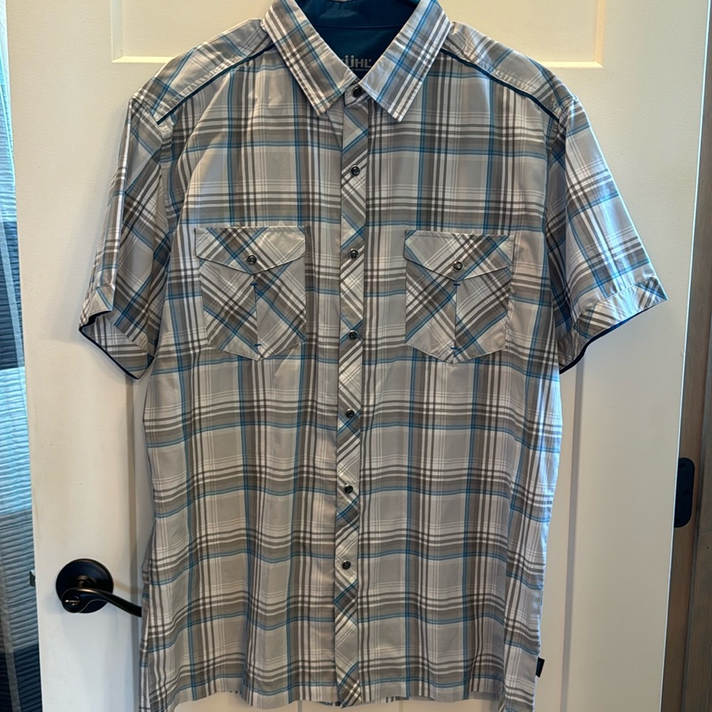 Men’s short sleeve Kuhl button down